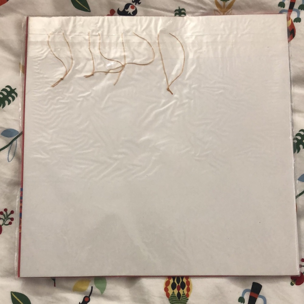 NIP Muffy VanderBear Wrapping Paper Set - Picture 5 of 5